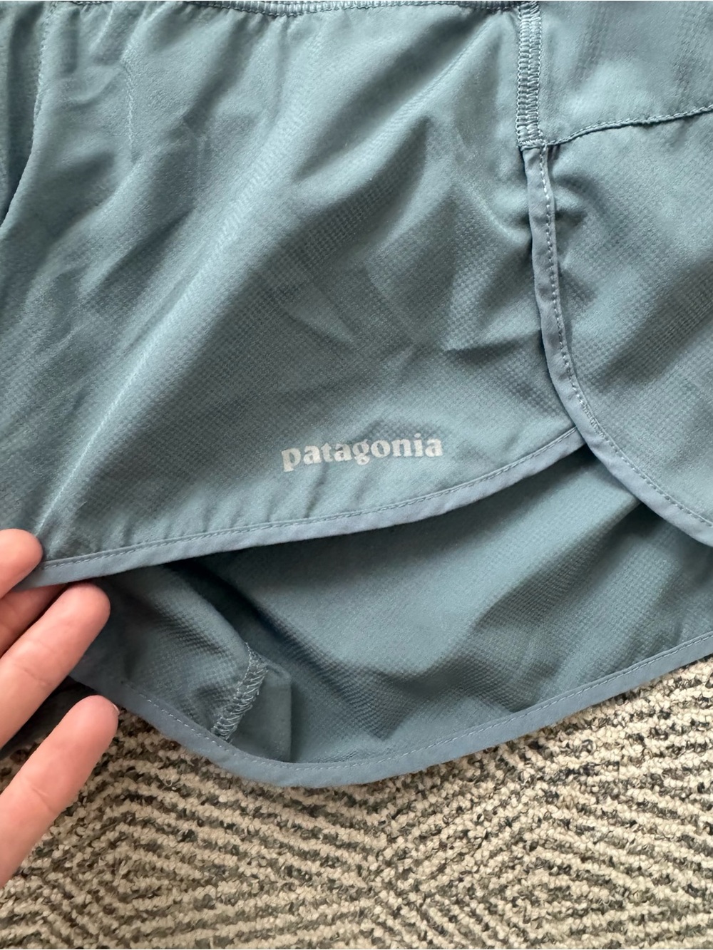 Patagonia Strider Women's Athletic Shorts 3.5 inseam Size Small - Picture 3 of 8